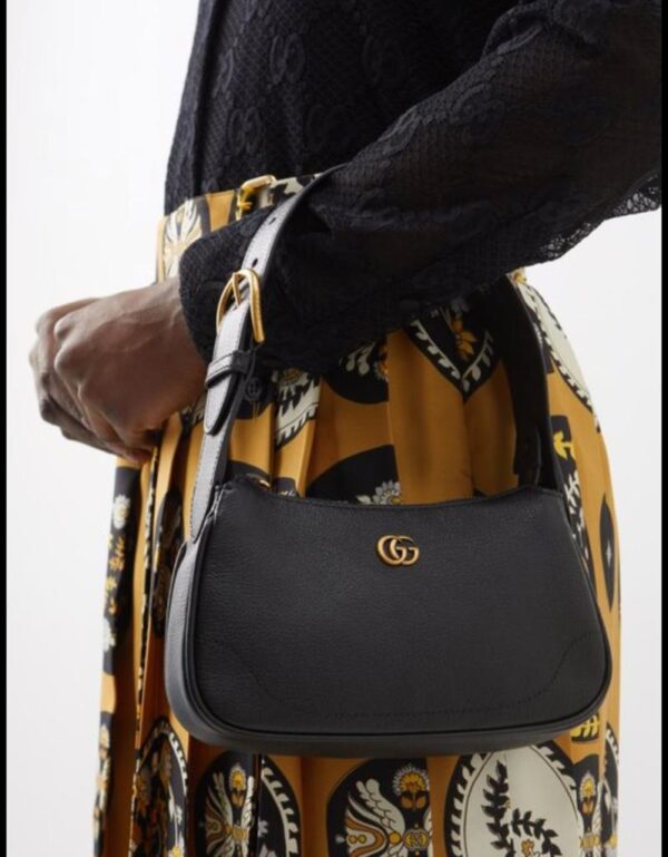 ladies handbags