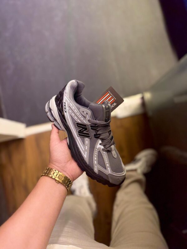 NEW BALANCE 1906 CASTLEROCK